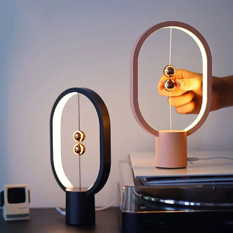 LuminaFloat⢠Magnetic LED lamp