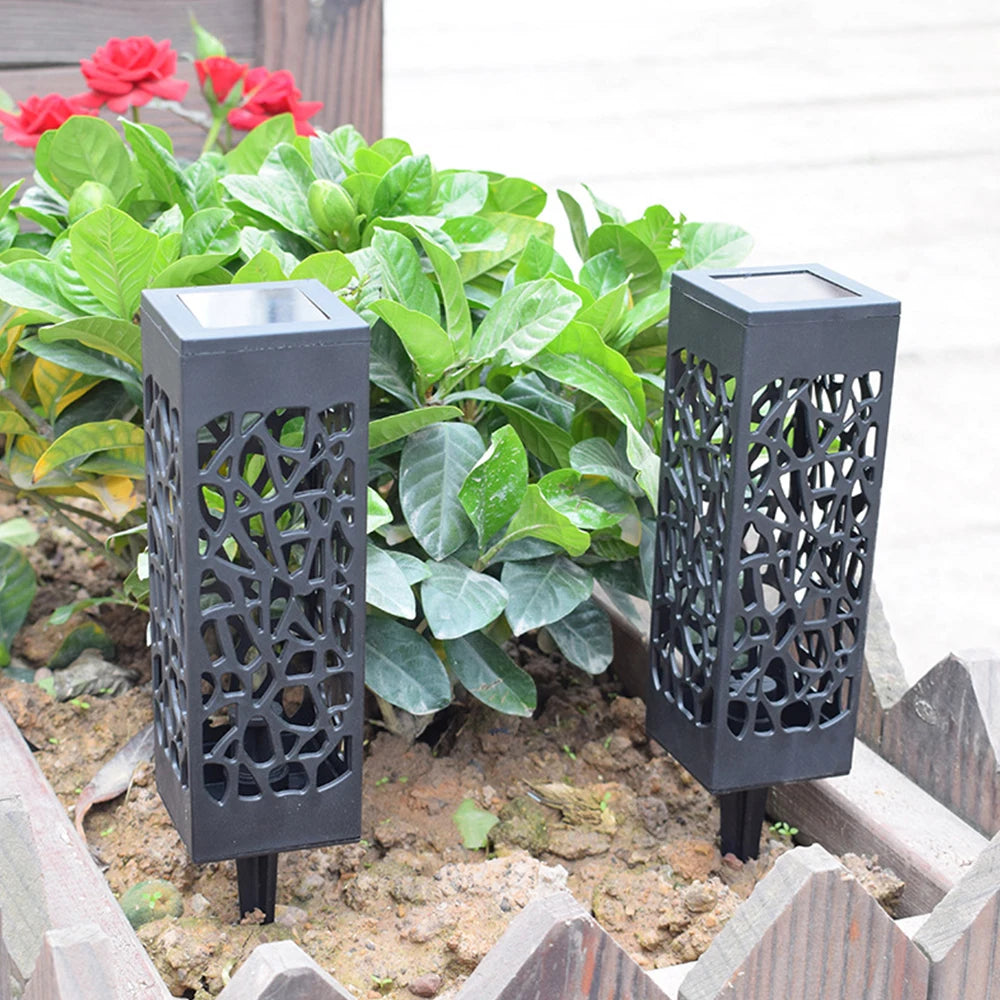 SolHollow Solar Lawn Light