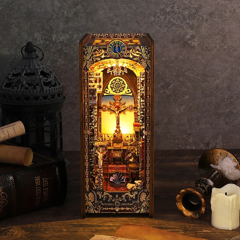 Luminis Archive™ – Enchanted Bookshelf Lamp