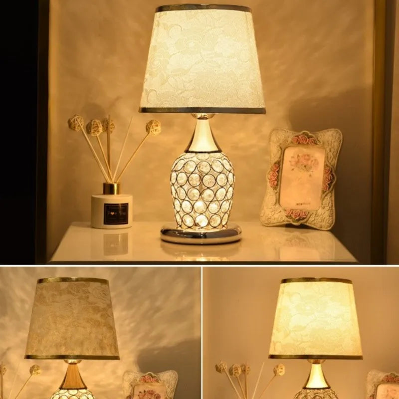 Lumière Rose Crystal Lamp